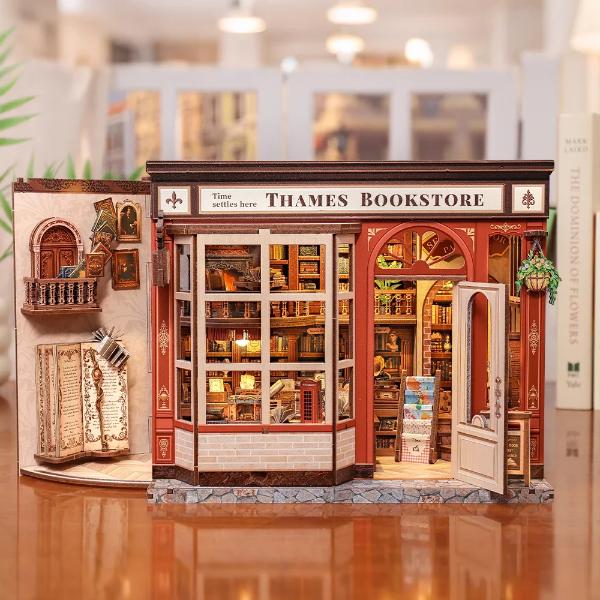 CuteBee Thames Bookstore DIY Kit