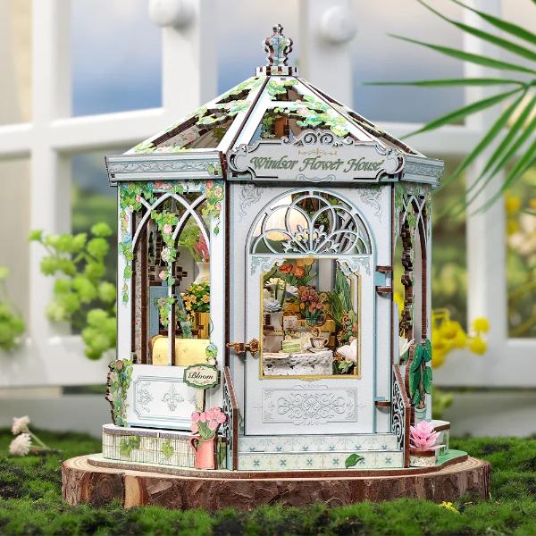 CuteBee Windsor Flower House DIY Kit