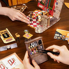 Robotime DIY Mini House Cheers Bar & Dining